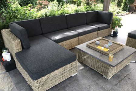 8 lounge kussens bekleed