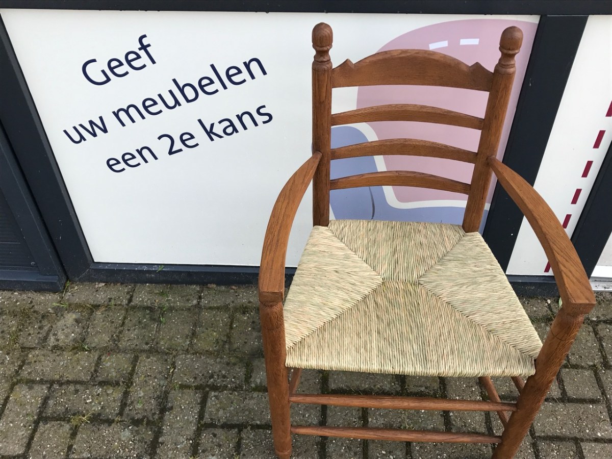 Arends Stofferingen Meubelstoffeerderij Stoelmatten 1