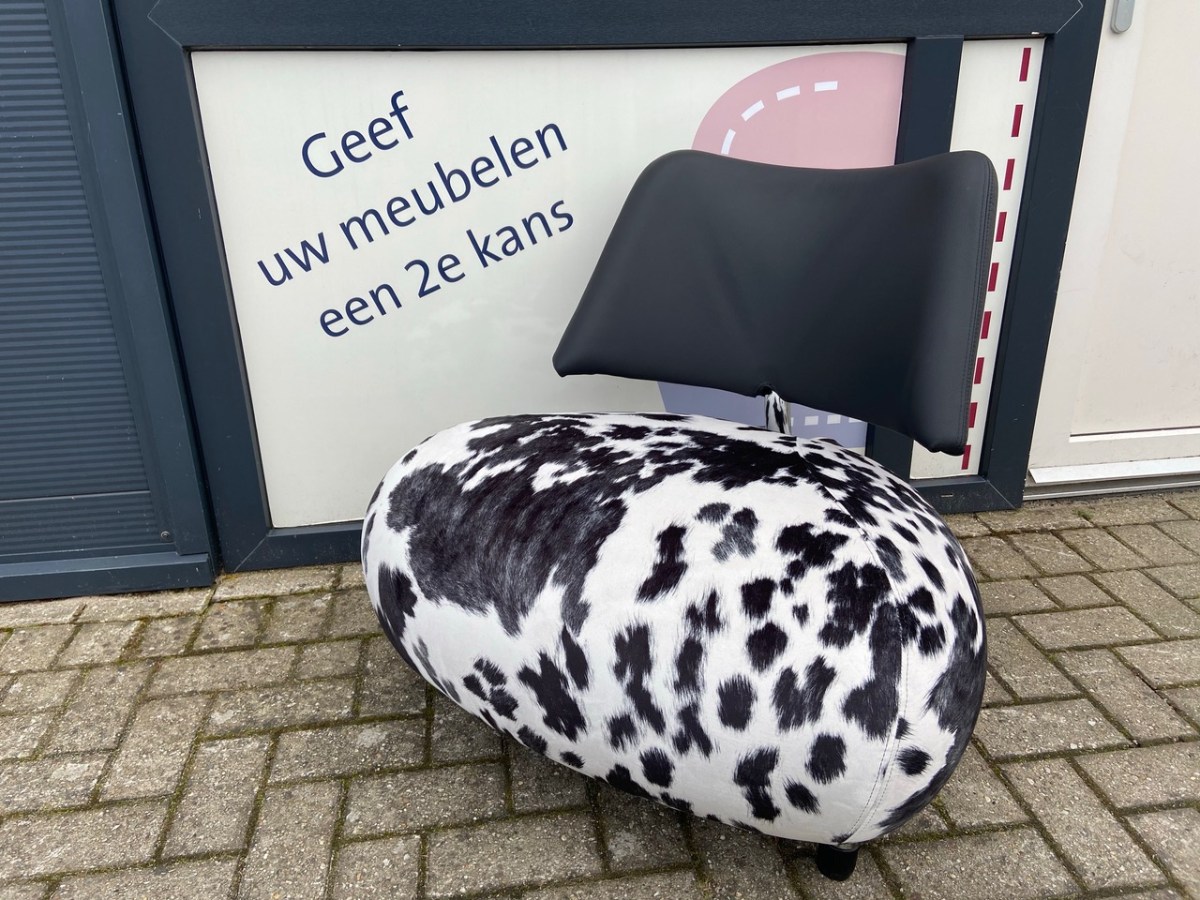 Arends Stofferingen Meubelstoffeerderij Stoffering Leolux 6