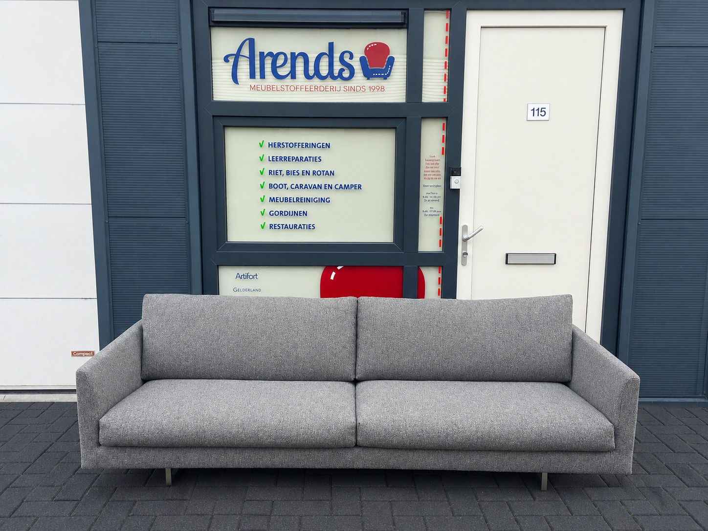 Montis Axel Bank Opnieuw Bekleed Door Arends Stofferingen